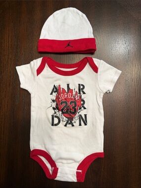 Jordan White & Red Infant Bodysuit Onesie and Hat Set 6-12M